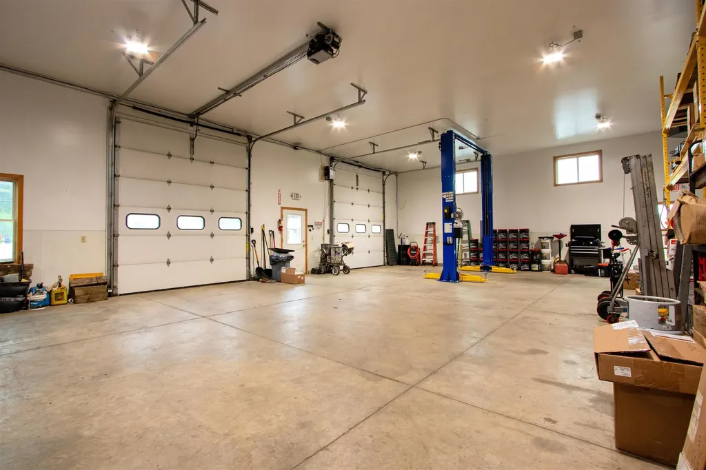 585 Memorial Drive St. Johnsbury VT 05819