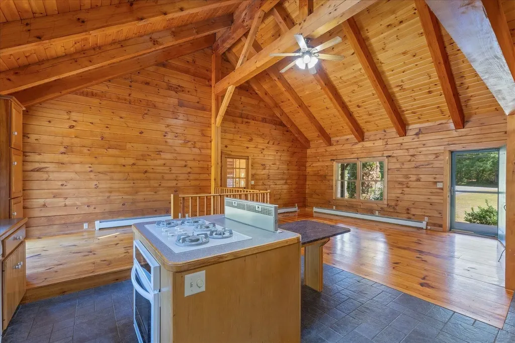 196 Whitcomb Road Swanzey NH 03446