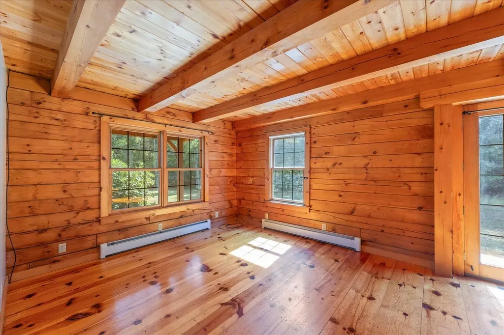 196 Whitcomb Road Swanzey NH 03446