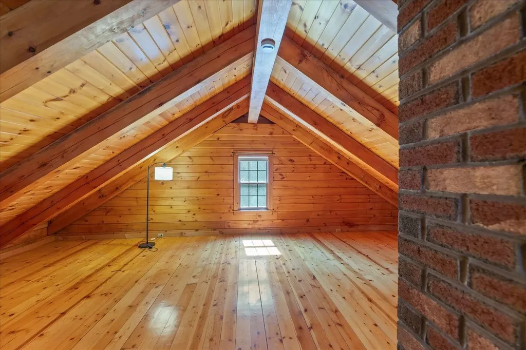 196 Whitcomb Road Swanzey NH 03446