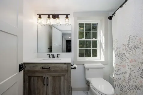 55 Water Street Bradford NH 03221