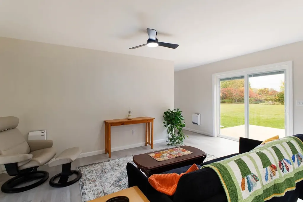 51 Pearl Street Grand Isle VT 05458