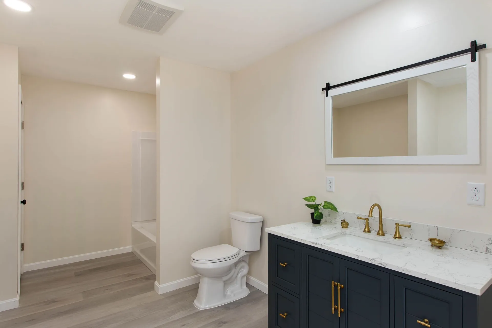 51 Pearl Street Grand Isle VT 05458