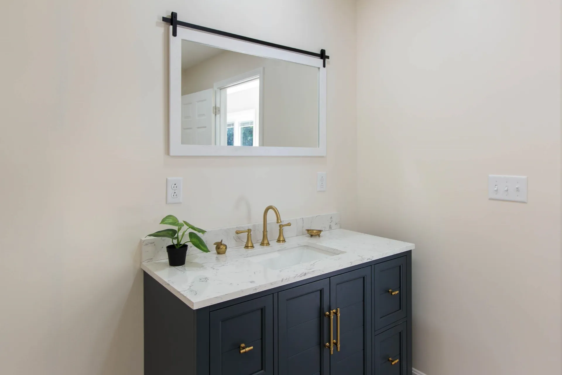 51 Pearl Street Grand Isle VT 05458