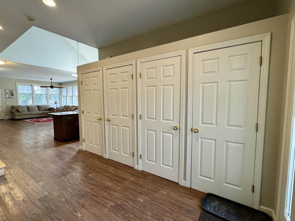 20 Cherry Lane Newport City VT 05855