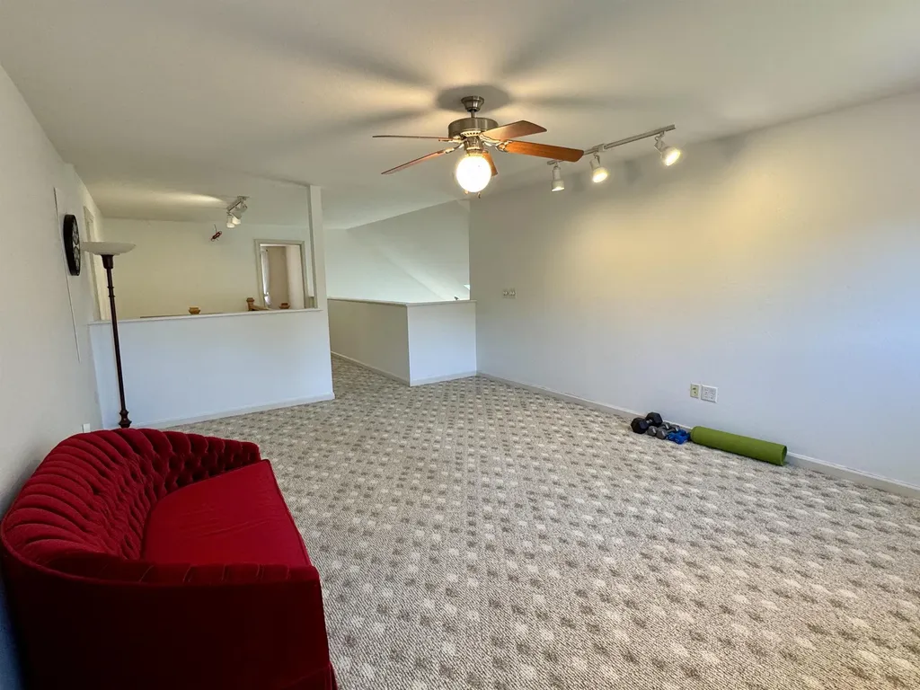 20 Cherry Lane Newport City VT 05855