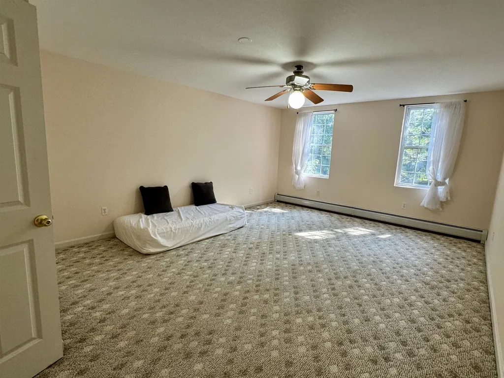 20 Cherry Lane Newport City VT 05855