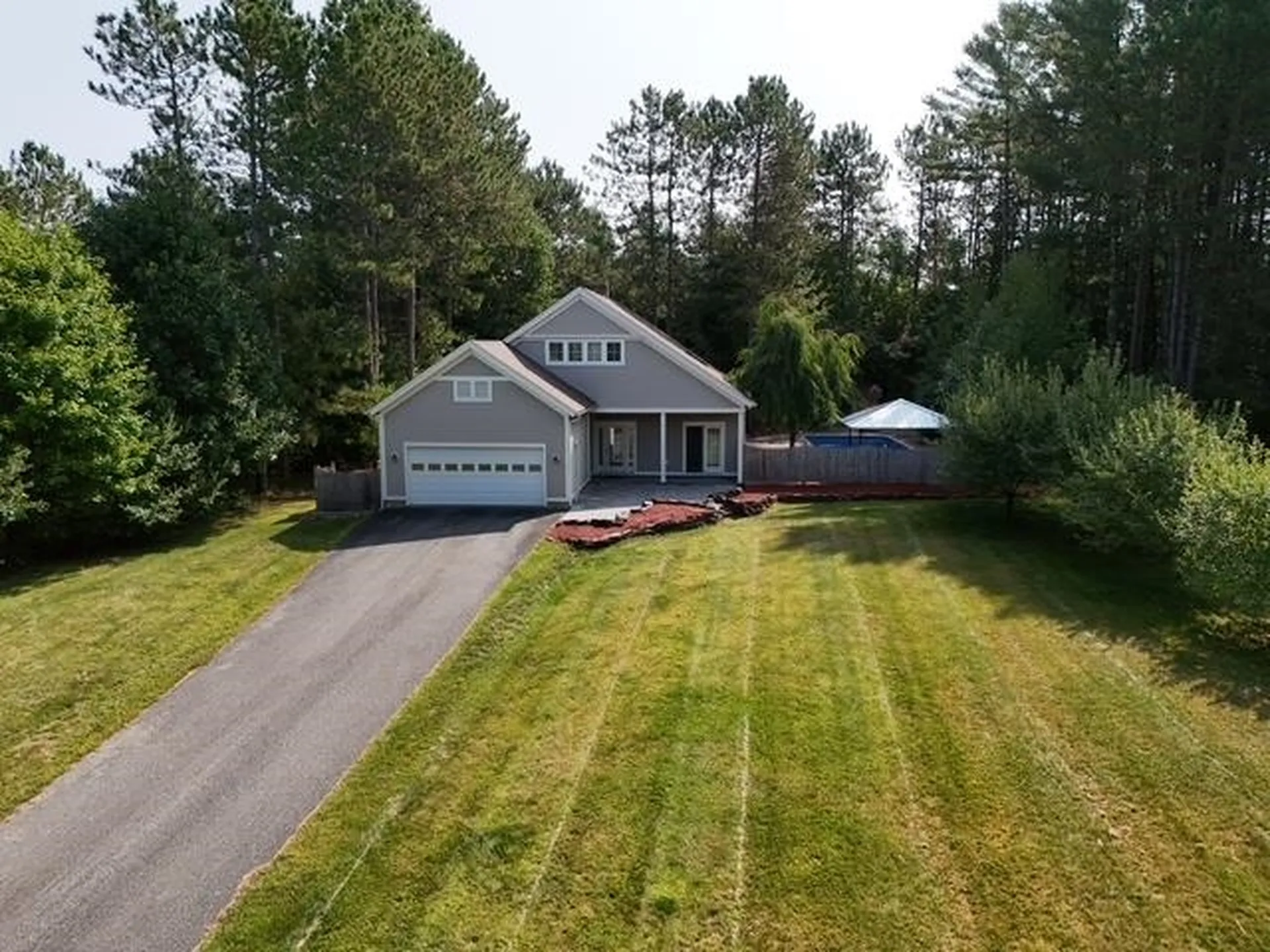 20 Cherry Lane Newport City VT 05855