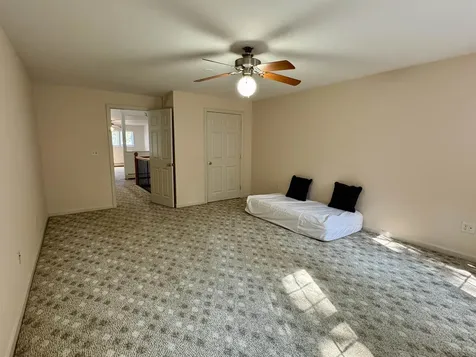 20 Cherry Lane Newport City VT 05855