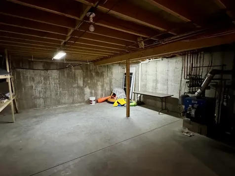 20 Cherry Lane Newport City VT 05855