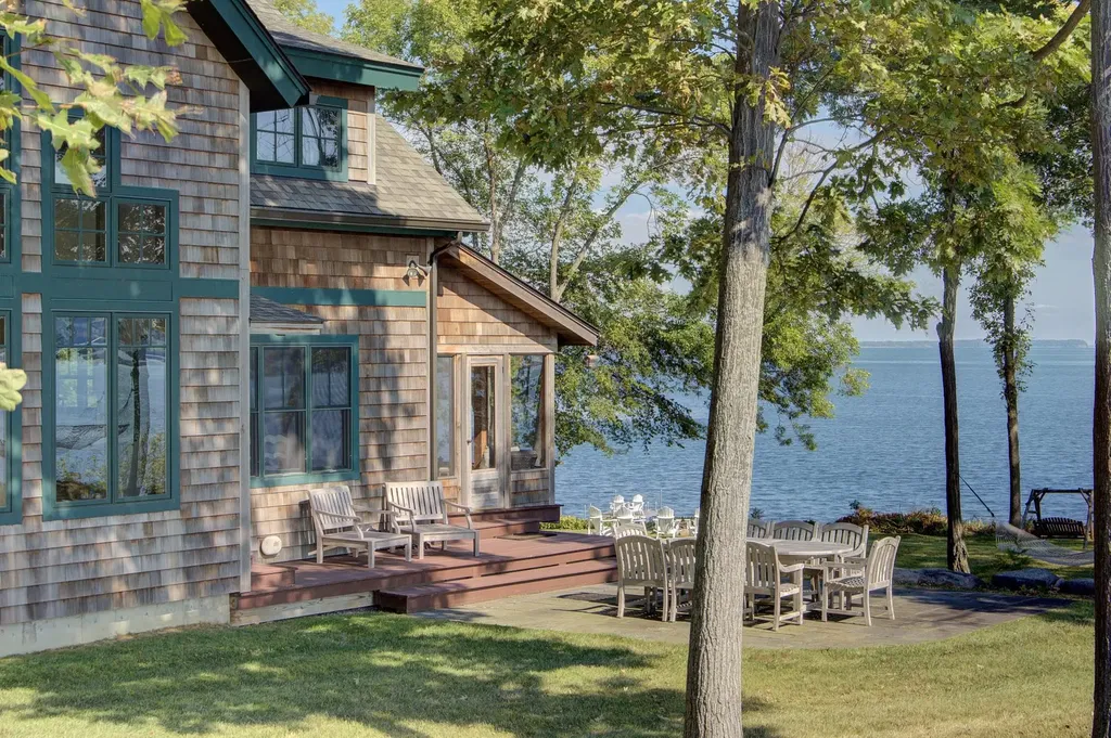 124 East Shore North Grand Isle VT 05458
