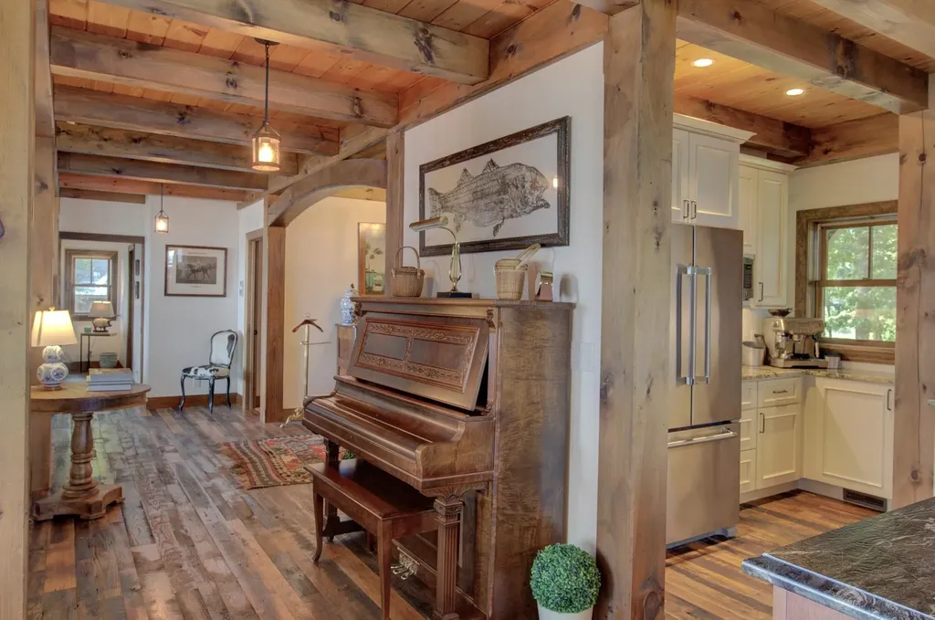 124 East Shore North Grand Isle VT 05458