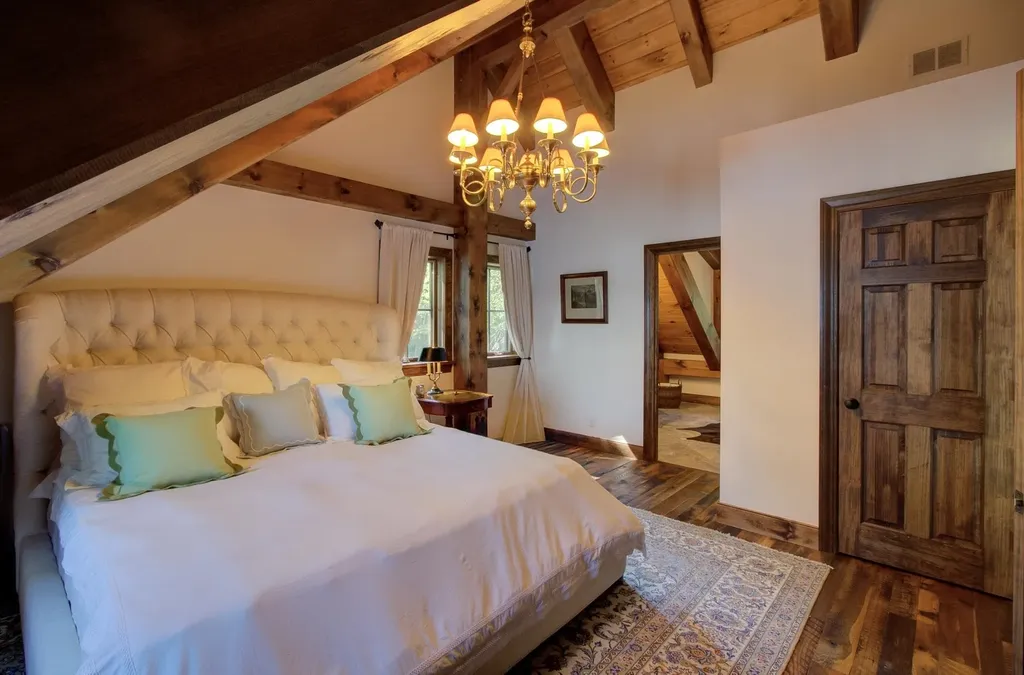 124 East Shore North Grand Isle VT 05458