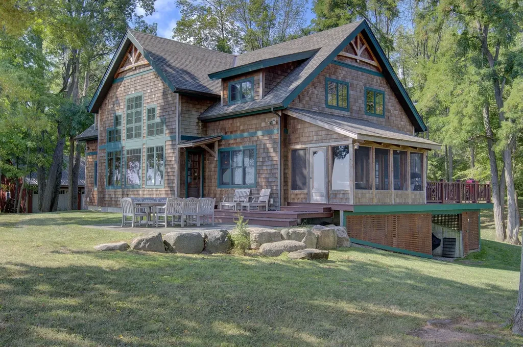 124 East Shore North Grand Isle VT 05458