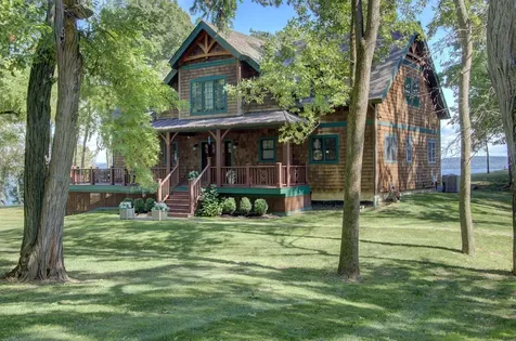 124 East Shore North Grand Isle VT 05458