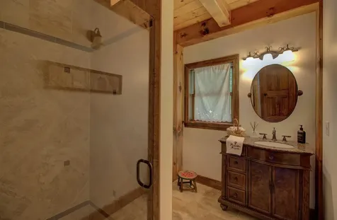 124 East Shore North Grand Isle VT 05458