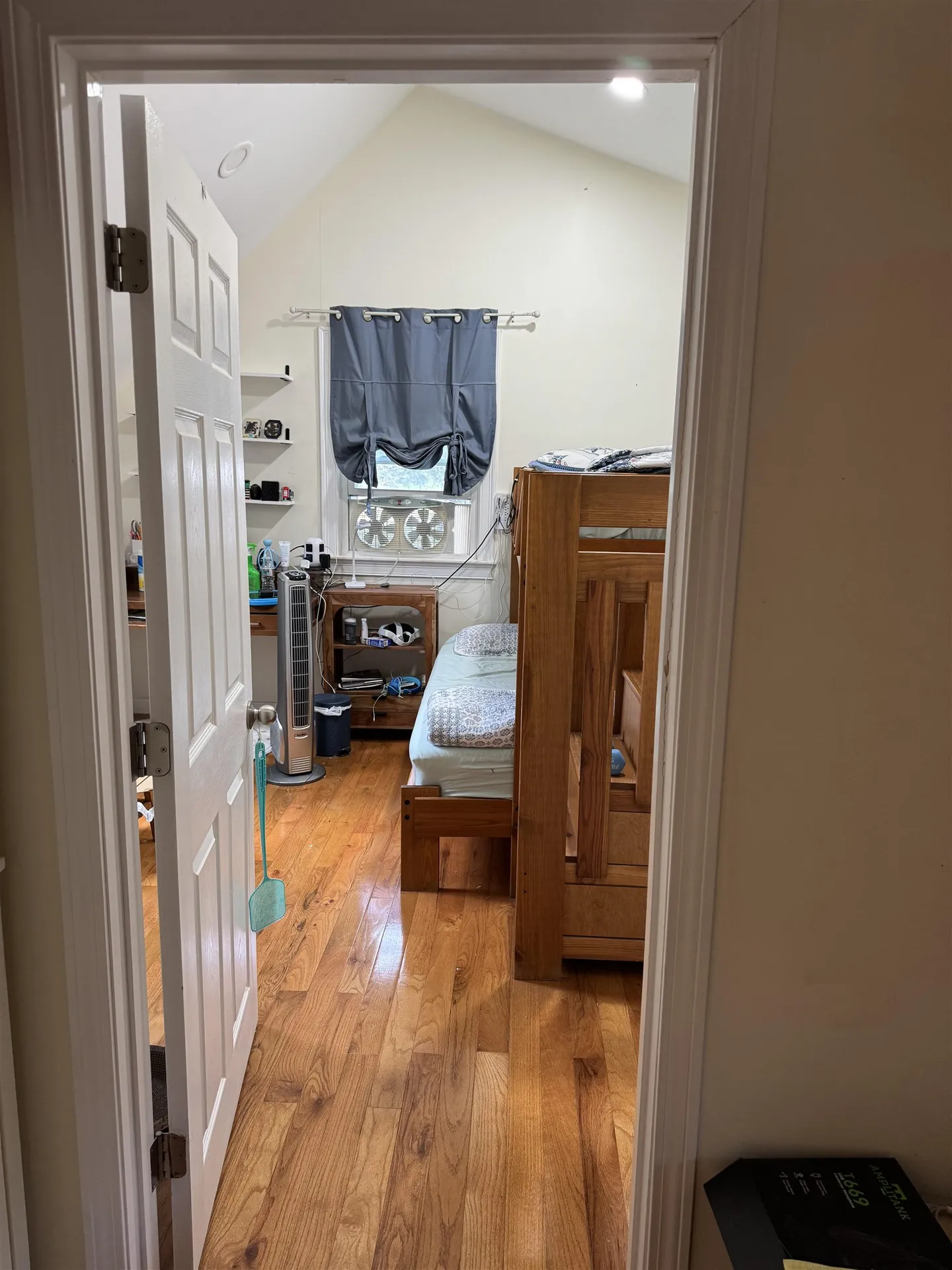 8 Heritage Road Pelham NH 03076