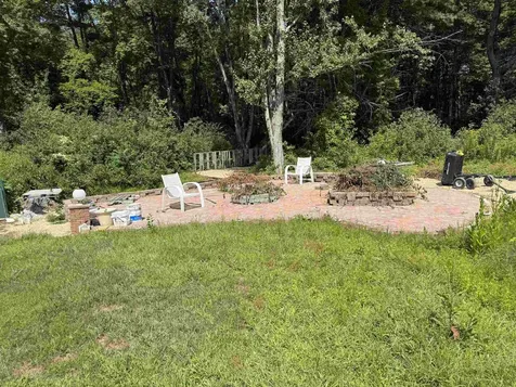 8 Heritage Road Pelham NH 03076