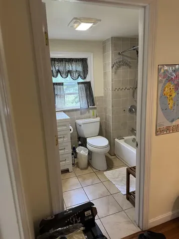 8 Heritage Road Pelham NH 03076
