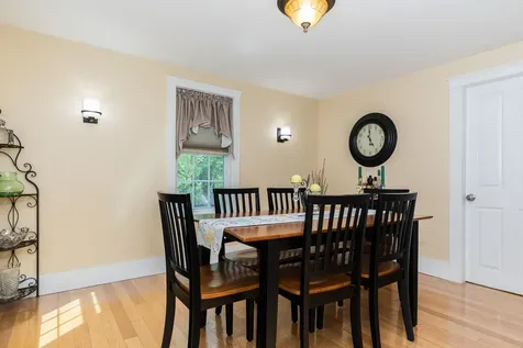 105 Brentwood Road Exeter NH 03833