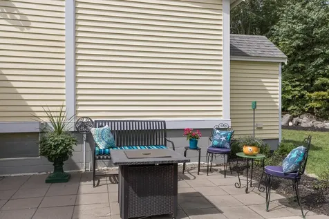 105 Brentwood Road Exeter NH 03833