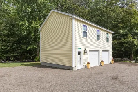 105 Brentwood Road Exeter NH 03833