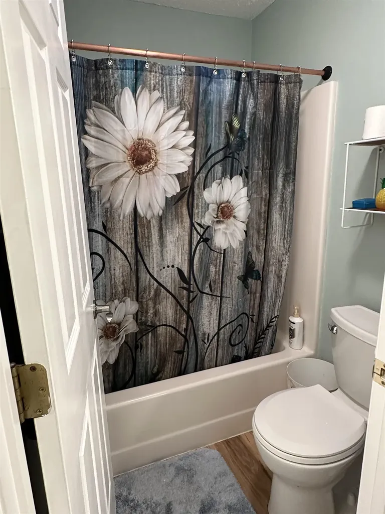 29 Windsor Court Keene NH 03431