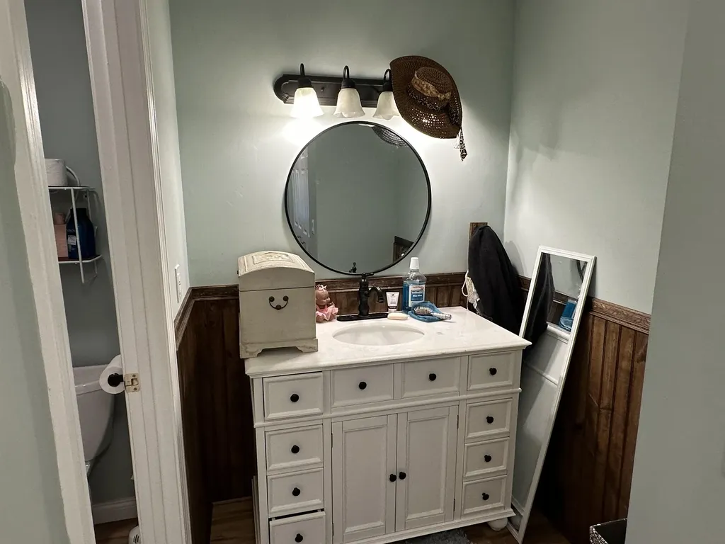 29 Windsor Court Keene NH 03431