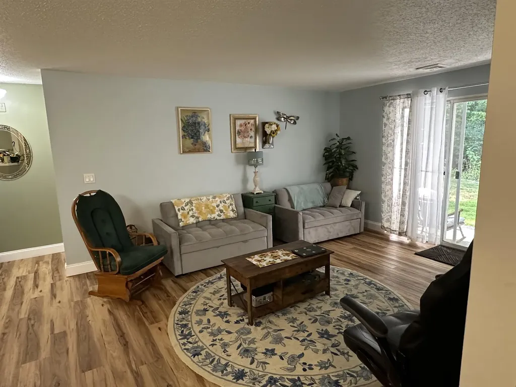 29 Windsor Court Keene NH 03431