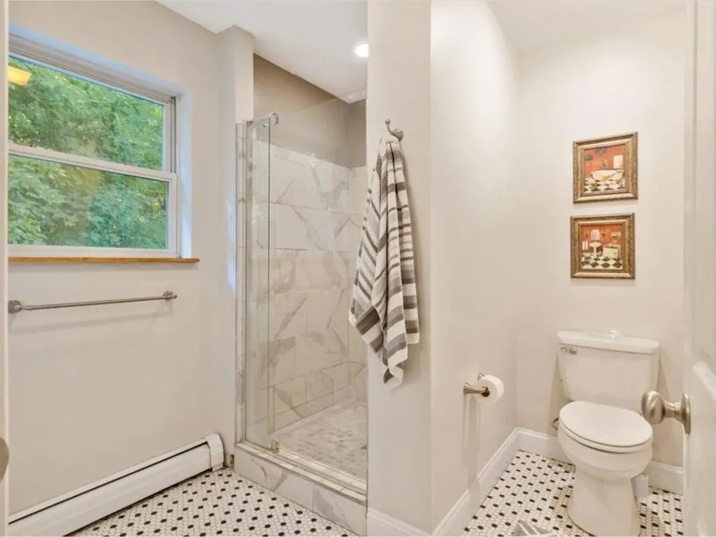 53 Kirker Drive Georgia VT 05478