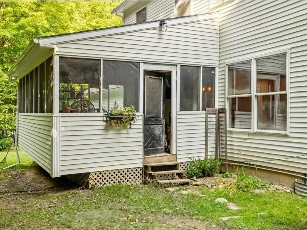 53 Kirker Drive Georgia VT 05478