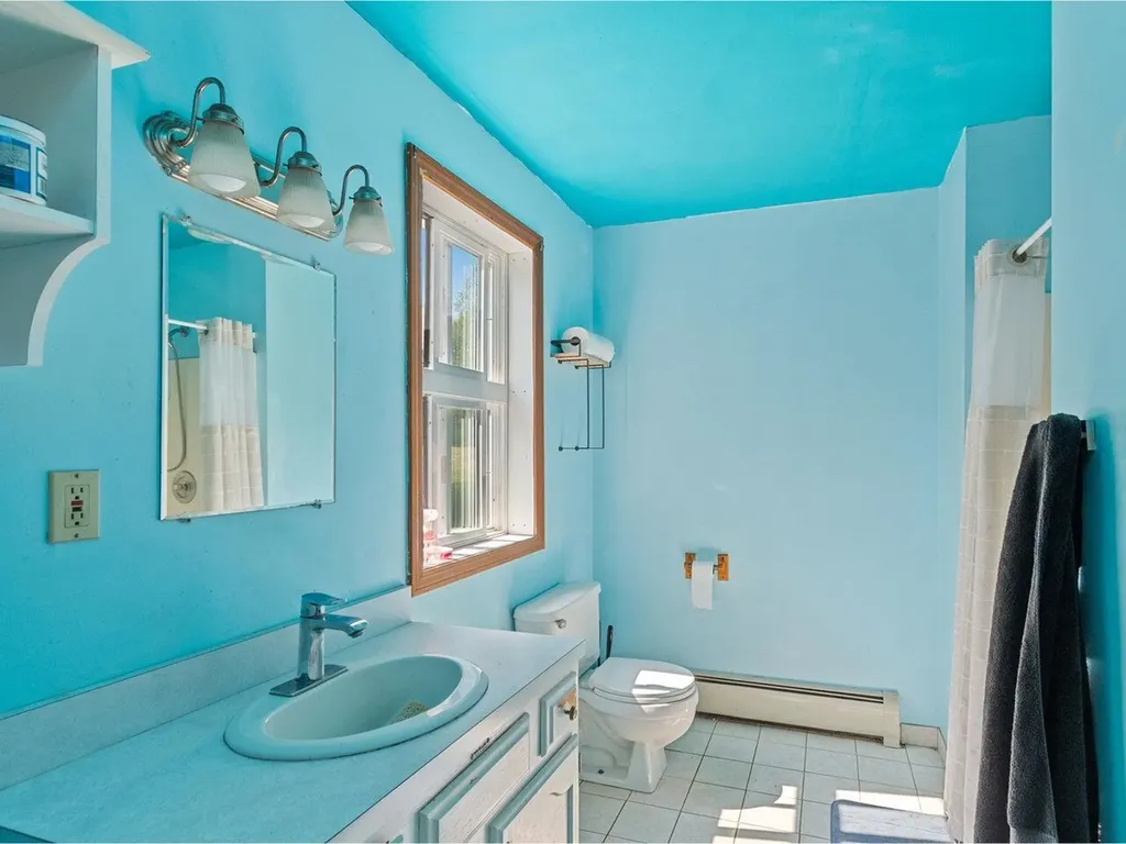 27 Oak Hill Lane Westford VT 05494