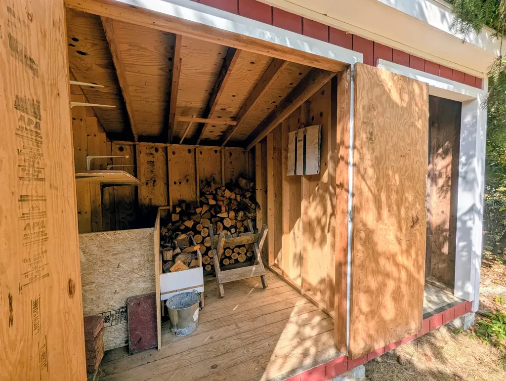 46 Ridge Avenue Claremont NH 03743