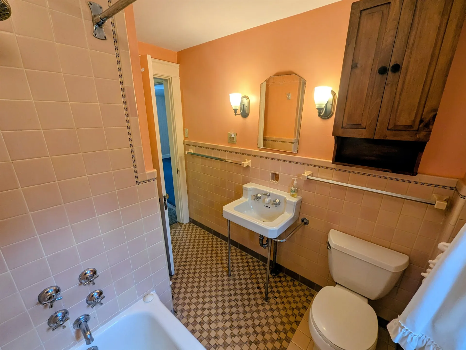 46 Ridge Avenue Claremont NH 03743