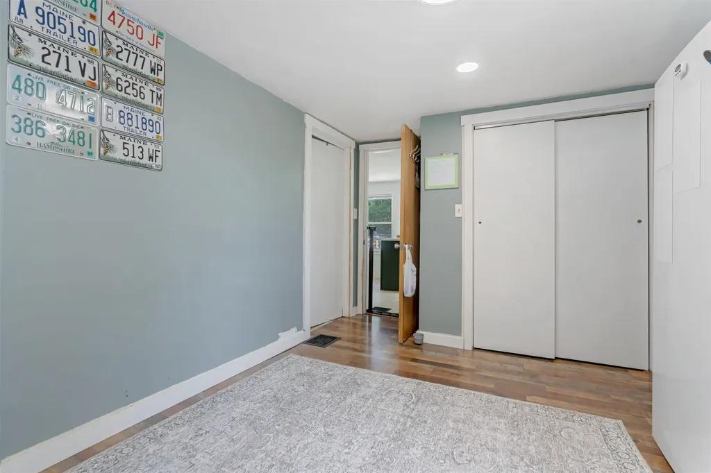 93 Old Dover Point Road Dover NH 03820