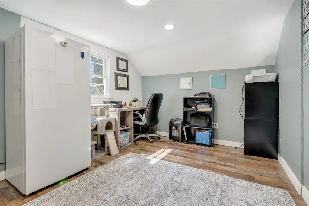 93 Old Dover Point Road Dover NH 03820