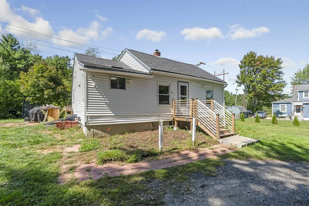 93 Old Dover Point Road Dover NH 03820