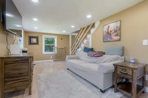 93 Old Dover Point Road Dover NH 03820