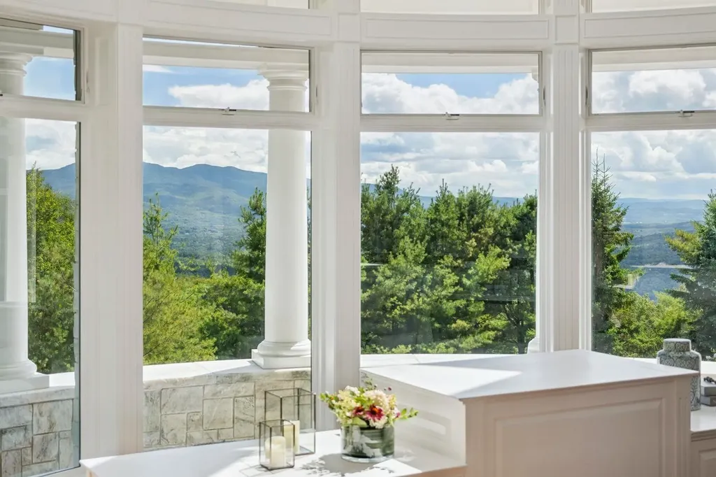 189 Upper Springs Road Stowe VT 05672