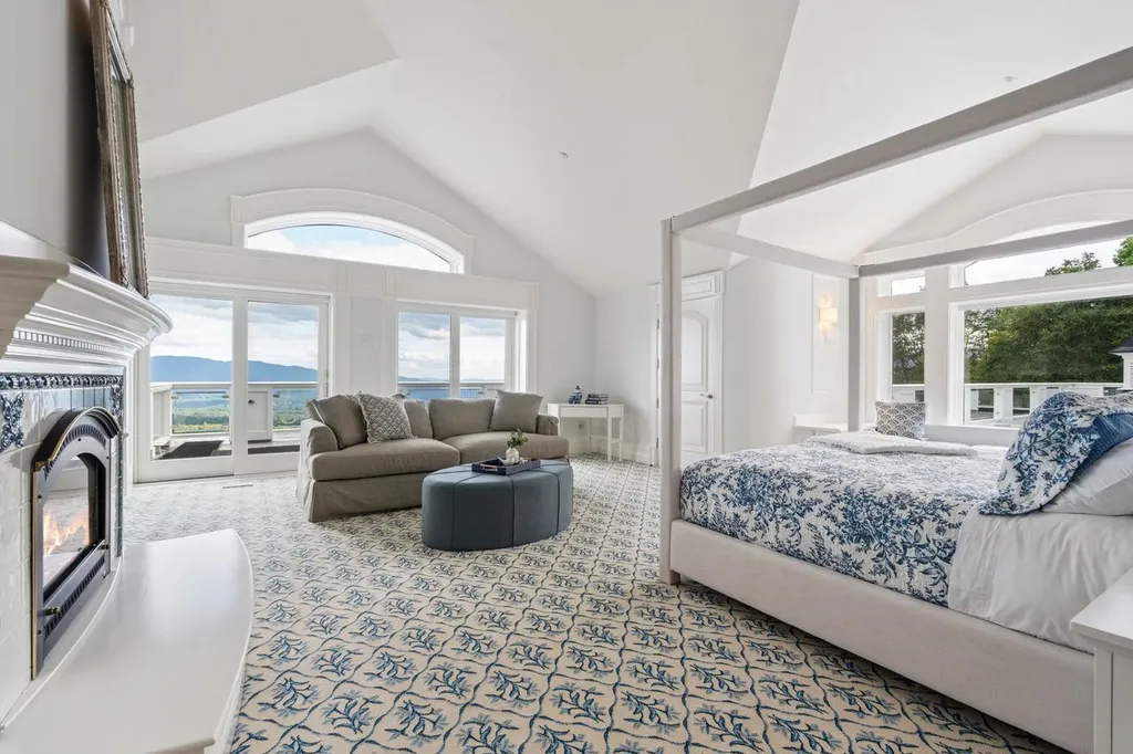 189 Upper Springs Road Stowe VT 05672