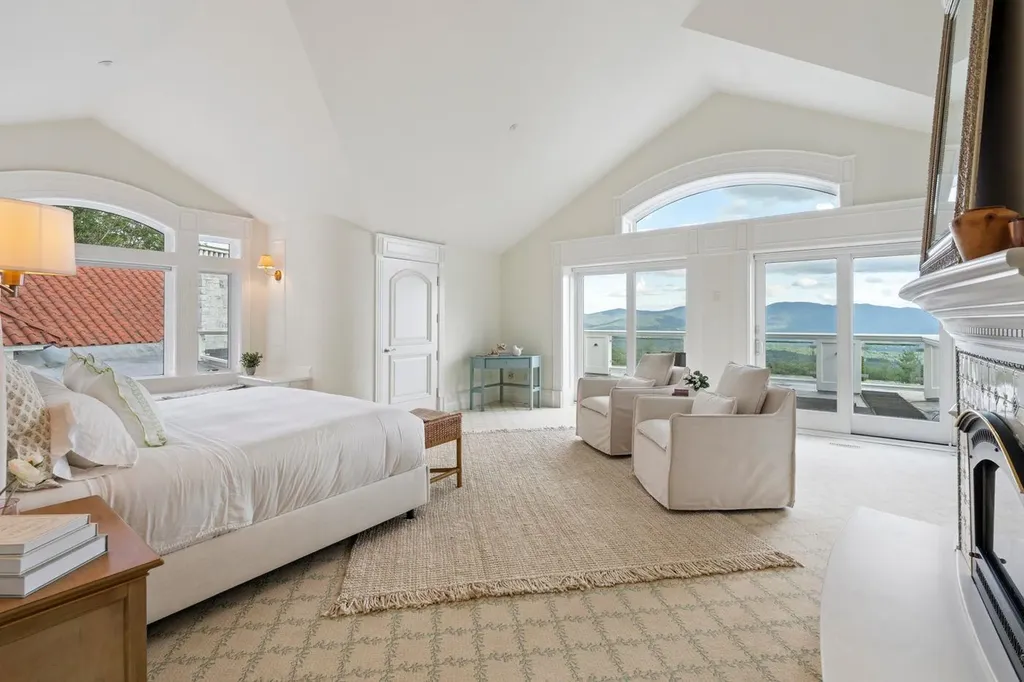 189 Upper Springs Road Stowe VT 05672