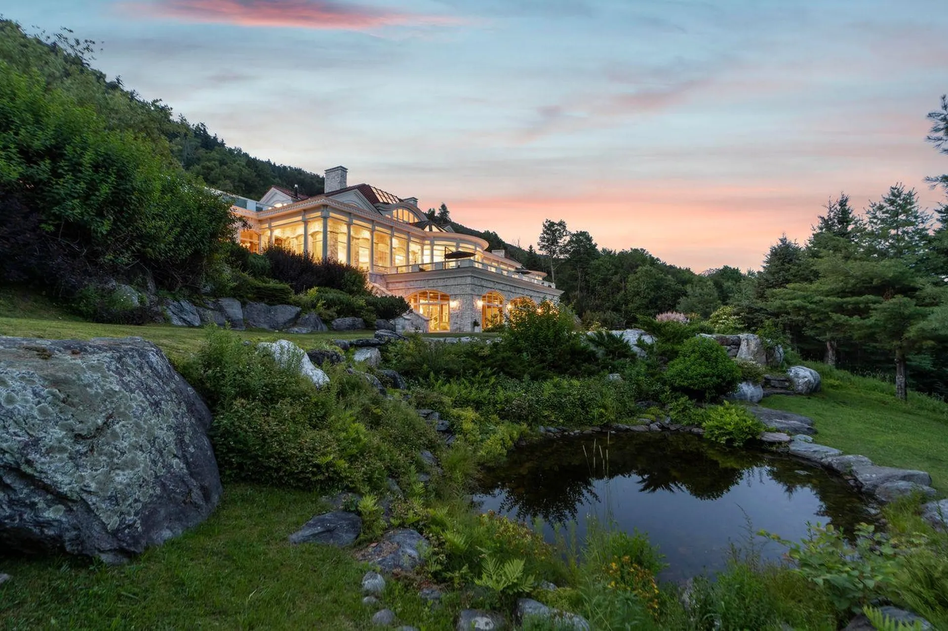 189 Upper Springs Road Stowe VT 05672