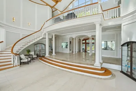 189 Upper Springs Road Stowe VT 05672