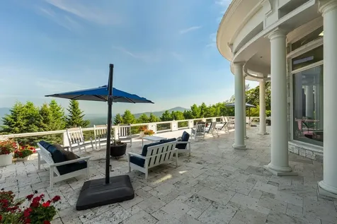 189 Upper Springs Road Stowe VT 05672