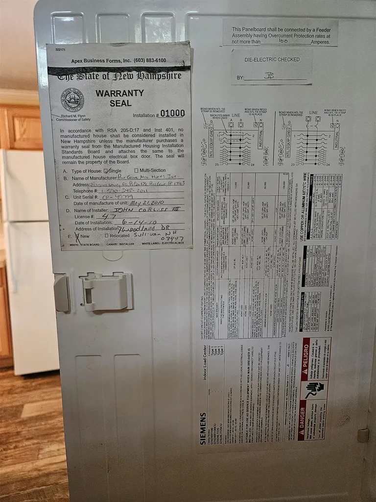 21 Brandon Place Claremont NH 03743