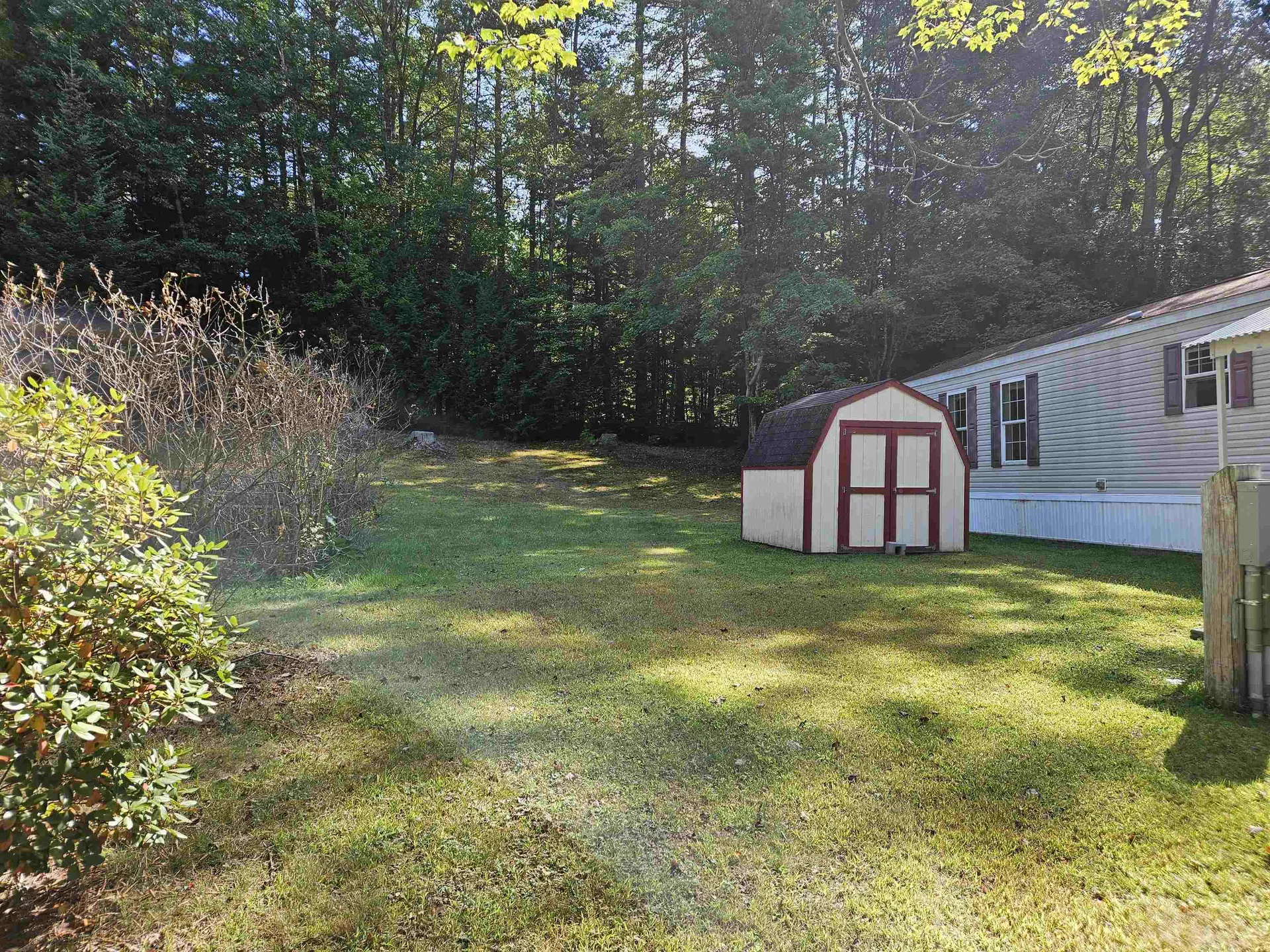21 Brandon Place Claremont NH 03743