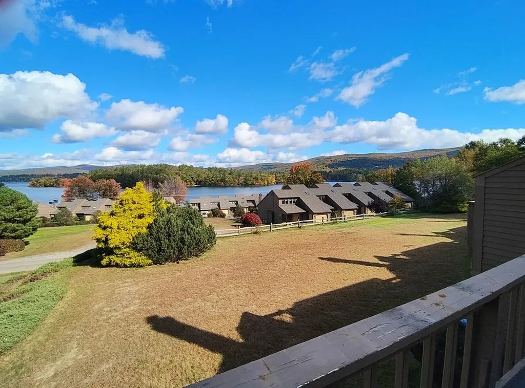 41 Woodbury Drive Bristol NH 03222