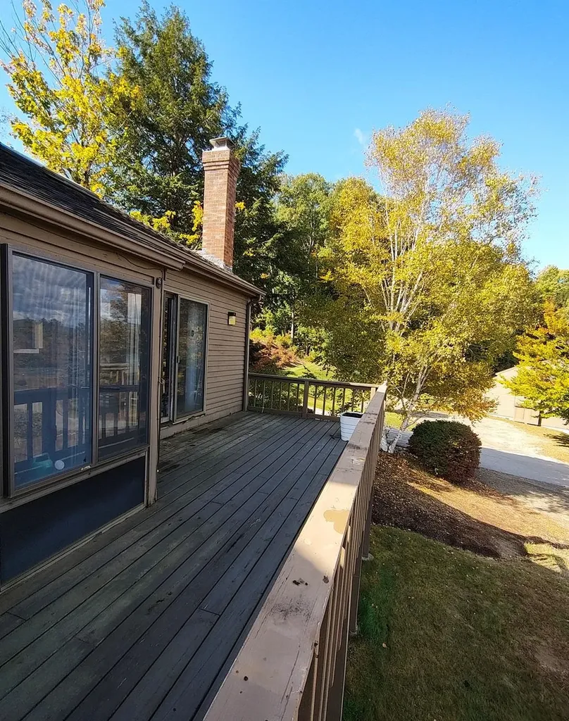 41 Woodbury Drive Bristol NH 03222