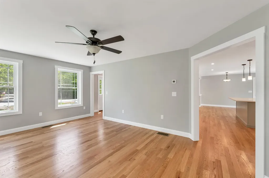 15 Bald Hill Road Raymond NH 03077