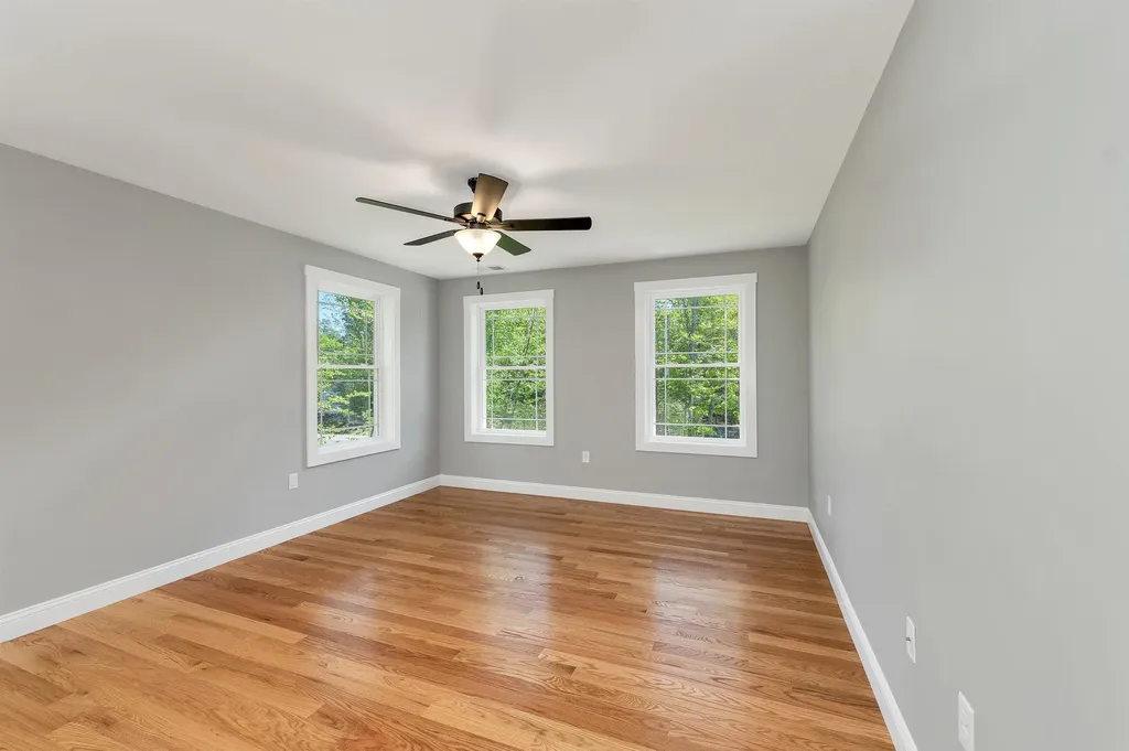 15 Bald Hill Road Raymond NH 03077